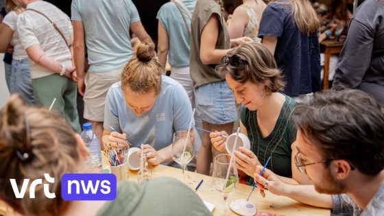 350 mensen vestigen wereldrecord 'Pottery Painting' in Mechelen: "Met knapste schepen als onafhankelijke getuige" 