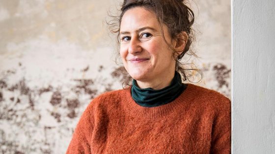 Actrice Janne Desmet betreurt dat ze haar ‘De expeditie’-medekandidaten nog weinig ziet: “Maar blijven onlosmakelijk verbonden”