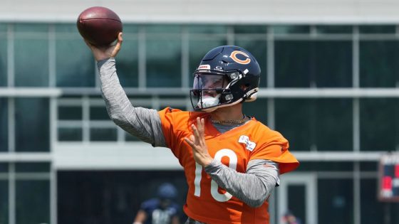 Bears OC Doyle not concerned with offensive struggles 'right now'