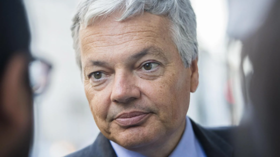 Huiszoekingen in woning en winkel Brusselse antiekhandelaar in witwasonderzoek naar Didier Reynders
