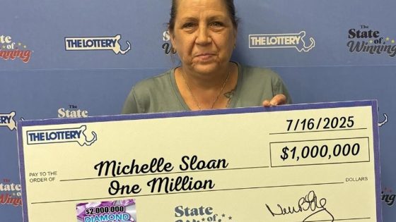 Vrouw denkt dat ze 10.000 dollar heeft gewonnen met lotto, dan ziet ze het werkelijke bedrag