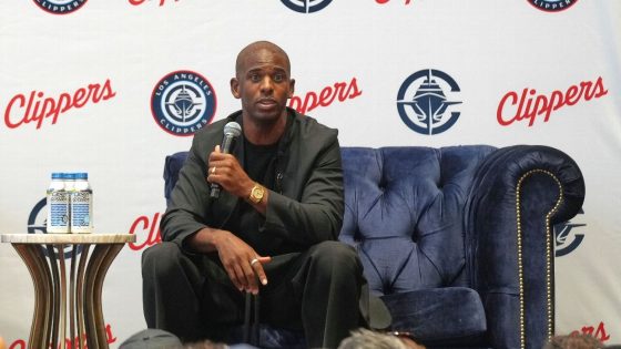 Clippers re-introduce Chris Paul, who calls return 'no-brainer'