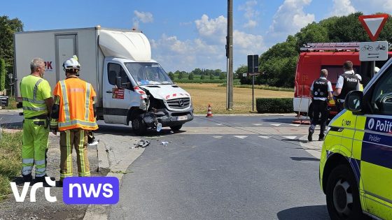 Ongeval in Koekelare en Kortemark: koppel op bromfiets in levensgevaar
