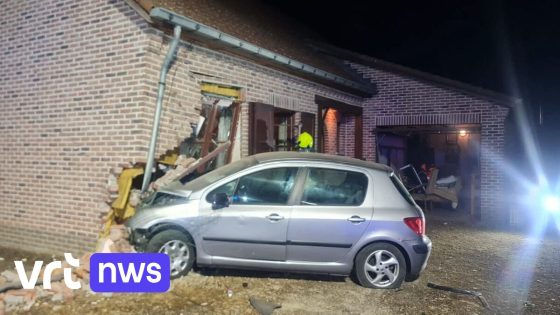 Onder invloed en zonder rijbewijs of keuring: bestuurder rijdt in op woning in Erps-Kwerps