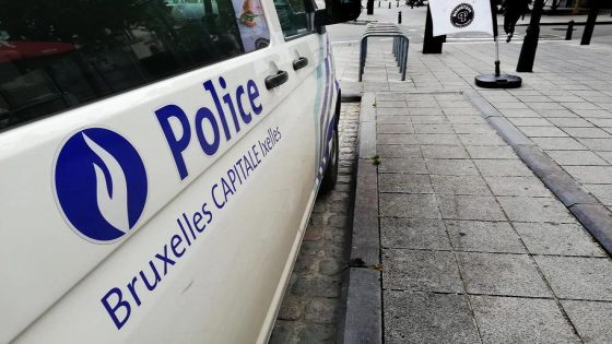 Acht politiemensen gewond bij ongeval met twee interventie­voertuigen