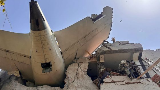 FAA says Boeing fuel switches are safe following fatal Air India crash - Financial Times
