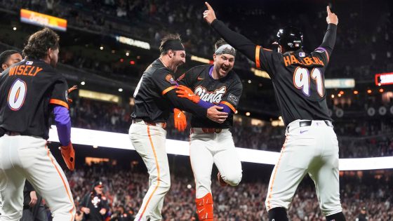 Giants catcher Patrick Bailey makes history with game-ending, inside-the-park home run