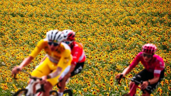 High-Carb Fueling Sped Up the Tour de France. Will it Work for Us?