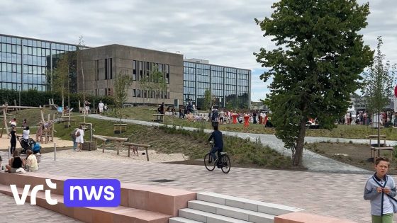 Feestelijke opening na jaren werken aan Kortrijkse stationsbuurt: Conservatoriumplein en Appeltuin zijn klaar