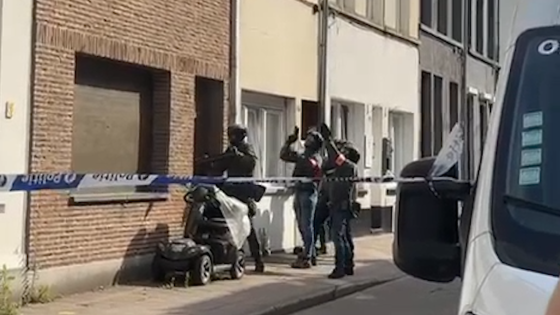 Man gooit bijtend product op voorbijganger in Antwerpse Seefhoek na frustraties over parkeergedrag - De Standaard