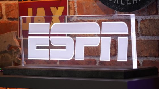 Report: NFL will acquire up to 10 percent of ESPN as part of NFL Media deal