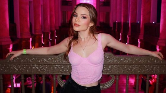 Paul Simon’s daughter calls on her dead pets to haunt Richard Gere