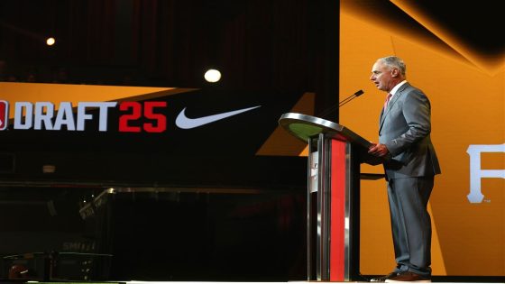 Pirates select high school RHP Seth Hernandez with No. 6 pick in 2025 MLB draft
