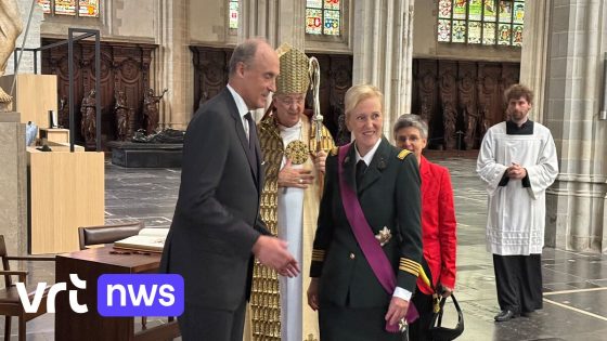 Prinses Astrid en prins Lorenz op Te Deum voor nationale feestdag in kathedraal in Antwerpen: "Extra cachet"
