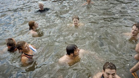 Slecht nieuws voor wie komende dagen duik wil nemen: op deze plaatsen geldt een zwemverbod