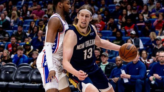 Sources - Spurs acquire Kelly Olynyk in deal with Wizards