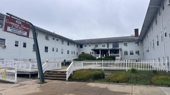 Nine killed in fire at Massachusetts assisted living facility