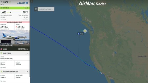 United Boeing 787 is declaring an emergency and diverting to Seattle after 5 hours over Pacific