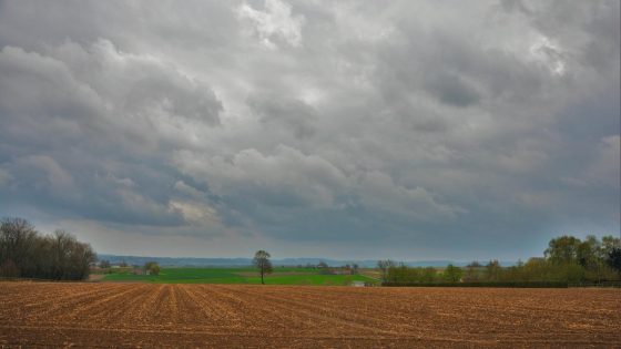 WEER. Wisselvallige donderdag, al stijgt kwik wel tot 25 graden