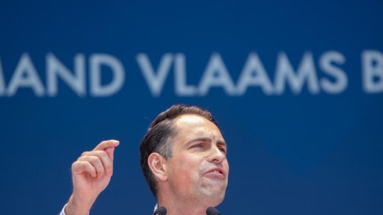Vlaams Belang haalt uit naar “roofbouw op Vlaamse middenklasse” door regering-De Wever