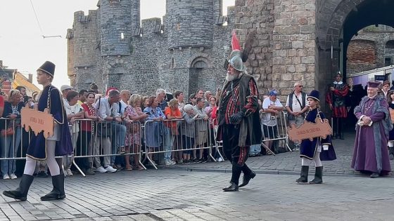 Enige West-Vlaming in Stroppenstoet al 30 jaar verantwoordelijk voor veiligheid van Keizer Karel: “Het mag geen carnavalsstoet worden” - Nieuwsblad