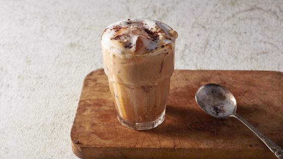 Why Drinking Sugar Is Worse Than Eating It, According To Research