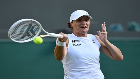 Wimbledon 2025 tennis scores, results and updates with Sinner injury update before Sabalenka and Swiatek play
