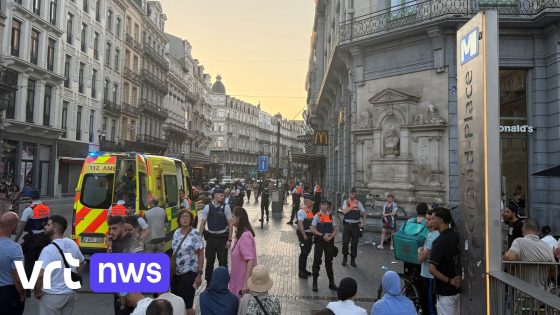 Gewonde bij steekincident aan Beurs in Brussel, verdachte op de vlucht 