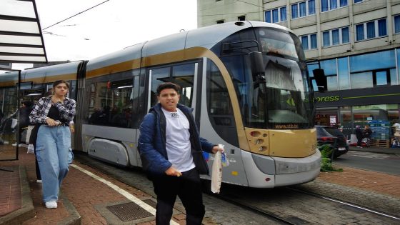 Vernieuwing MIVB-abonnement kan voortaan zonder schoolattest voor Brusselse jongeren