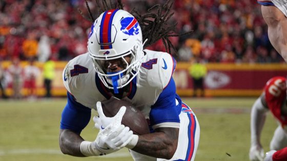 Bills, James Cook agree to contract extension