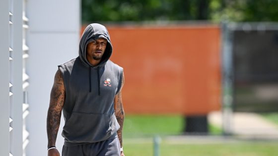 If/when Deshaun Watson is healthy, Browns will have another mess on their hands