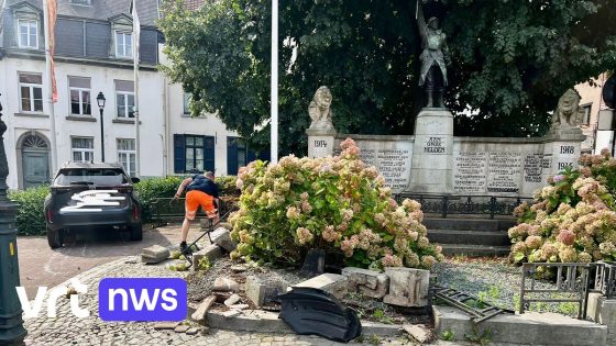 Verstrooide bestuurder vergist zich van pedaal en beschadigt oorlogsmonument in Tervuren