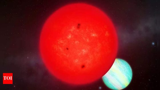 Giant planet found orbiting tiny star ‘should not exist’, astronomers say |