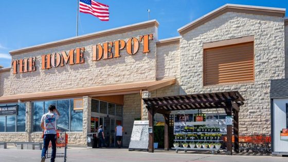 Home Depot Warns Prices Could Change As It Misses Earnings and Revenue Estimates
