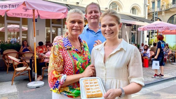 In dit huis van vertrouwen bakken de mannen al 50 jaar wafels en de vrouwen pannenkoeken: “Onze favoriet staat niet eens op de kaart”