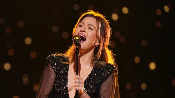 Kelly Clarkson says her ex-husband has been ill as she postpones Las Vegas concerts