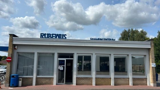 Fraude bij theoretische rijexamens: vier verdachten…