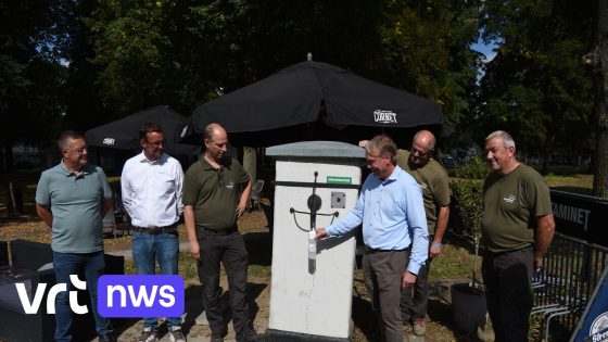 Middeleeuwse waterpomp in Opdorp werkt weer na restauratie: "Ideaal voor wandelaars en fietsers"