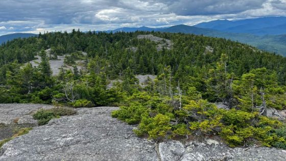 New study explains how a hot blob of rock came to sit under New Hampshire