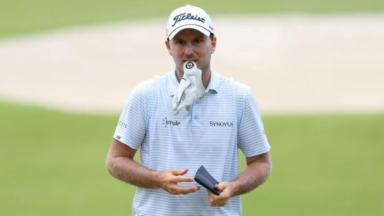 2025 Tour Championship leaderboard: Russell Henley shoots 61, edges Scottie Scheffler to stand tall in Round 1
