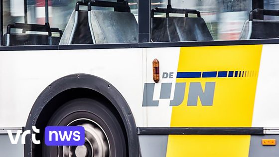 Botsing tussen tram en bus in Merksem: twee lichtgewonden en een zwaargewonde 