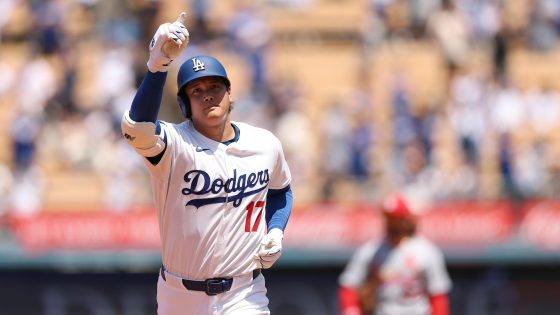 Dodgers' Shohei Ohtani Gets 1000th Career MLB Hit with HR vs. Cardinals on Video