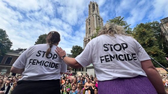 Duizenden deelnemers aan mars tegen femicide in Utrecht