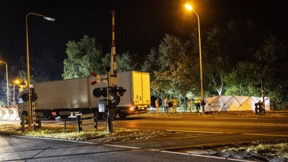 Man (33) omgekomen bij ongeluk op N-weg in Raalte