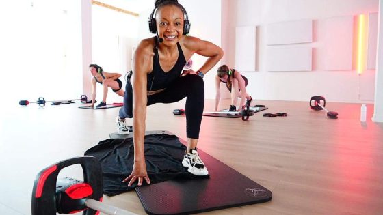 Pilates, aerobics en yoga voor maar 9 euro: Elise (46) opent boetiekfitness in Ledeberg