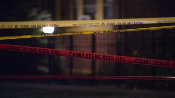 4 people killed, 19 hurt in weekend violence