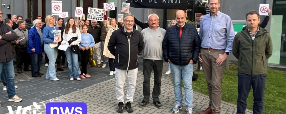 Protest voor gemeenteraad Haacht tegen knip in Sint-Adriaanstraat